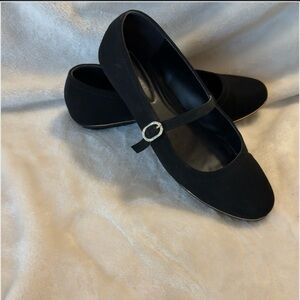Black Rivet faux velvet Mary Jane flats gold buckle rhinestone strap size 7.5